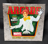 ARCADE - BOWEN MINI-BUST (555/600)