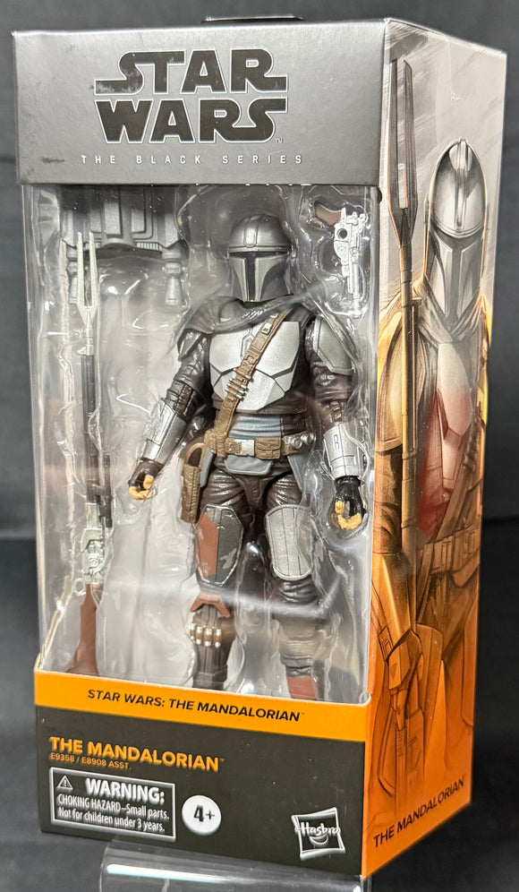 STAR WARS BLACK MANDALORIAN 01 THE MANDALORIAN (BESKAR) 6IN AF