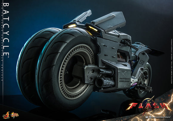 HOT TOYS THE FLASH - BATCYCLE 1:6 SCALE FIGURE