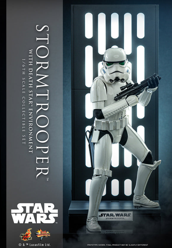 HOT TOYS STAR WARS - STORMTROOPER WITH ENVIRONMENT 1/6 SCALE FIGURE